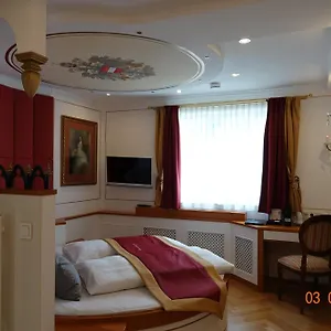 Haus Sanz Vienne