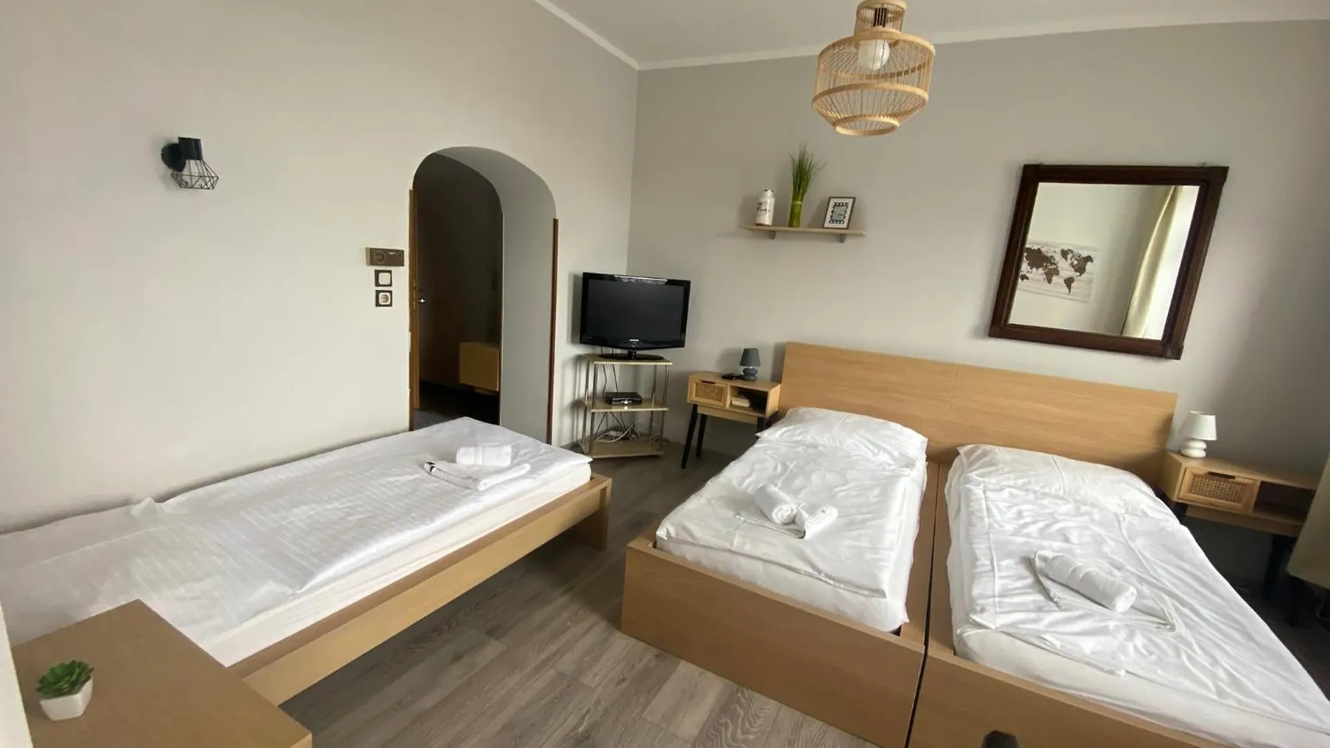 Gasthof Pension Lizzi Wien